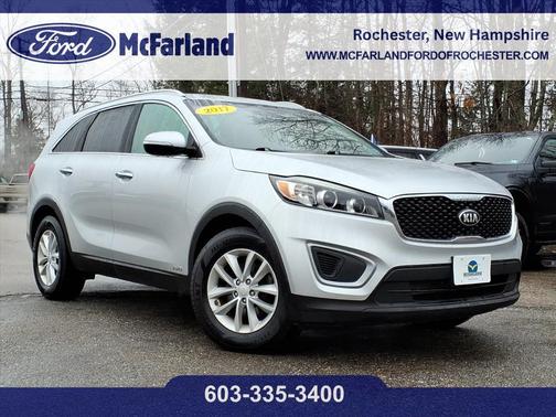 Sparkling Silver 2017 Kia Sorento LX