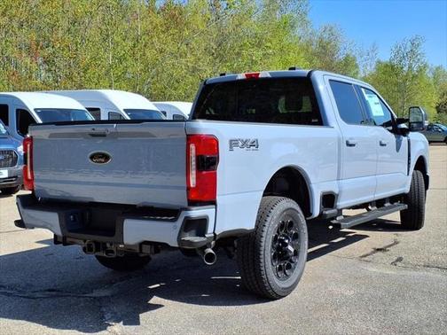 2025 Ford F-350 Lariat