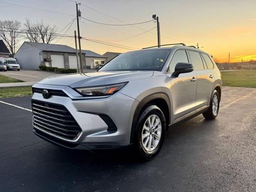 2024 Toyota Grand Highlander XLE