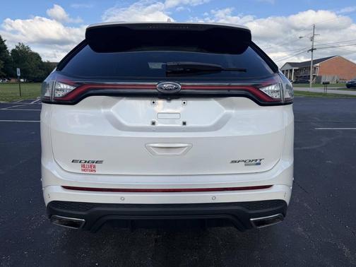 White 2015 Ford Edge Sport
