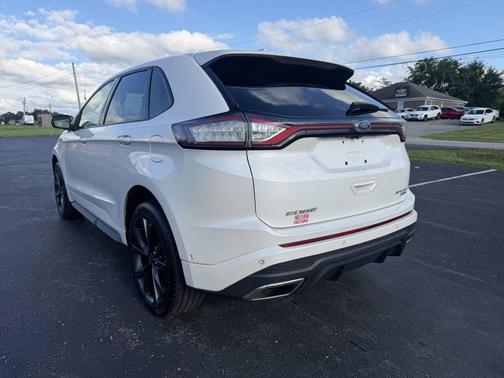 White 2015 Ford Edge Sport