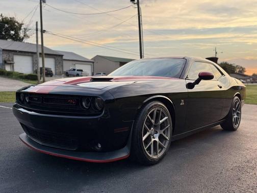 2016 Dodge Challenger R/T Scat Pack
