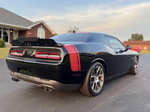 2016 Dodge Challenger R/T Scat Pack