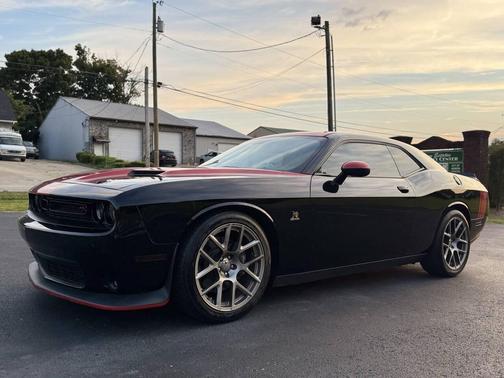 2016 Dodge Challenger R/T Scat Pack