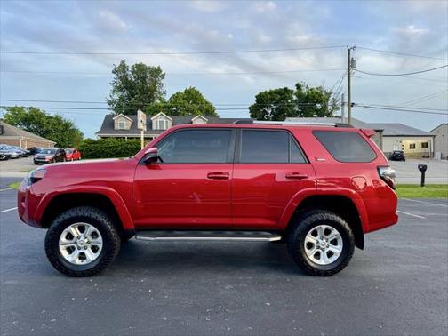 2022 Toyota 4Runner SR5