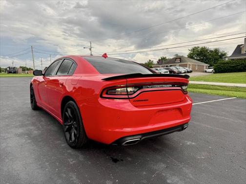 2018 Dodge Charger SXT Plus