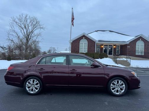 2008 Toyota Avalon XLS