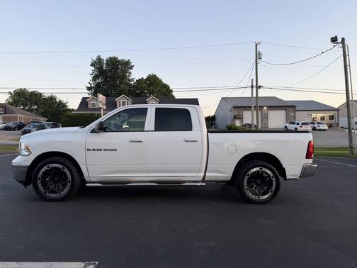 White 2021 RAM 1500 Classic SLT