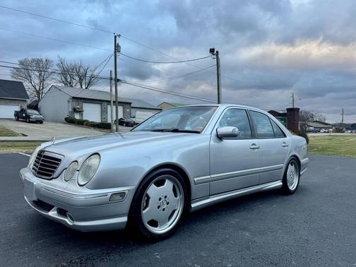 2002 Mercedes-Benz E-Class E 55 AMG 4dr Sedan
