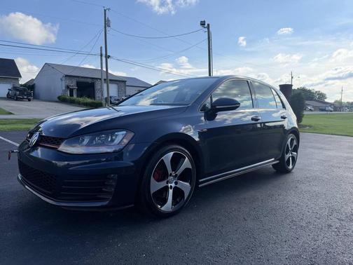Blue 2016 Volkswagen Golf GTI 2.0T SE 4-Door