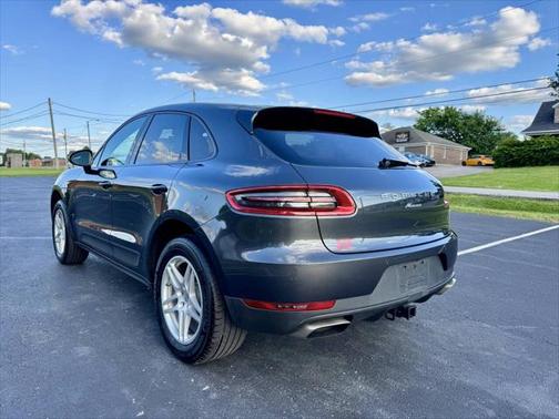 2017 Porsche Macan Base