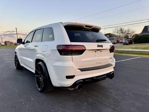 2015 Jeep Grand Cherokee SRT