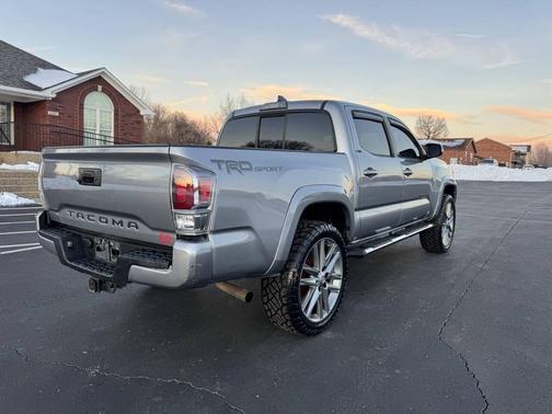 2016 Toyota Tacoma SR5