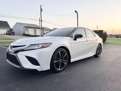 White 2019 Toyota Camry XSE