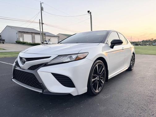 White 2019 Toyota Camry XSE