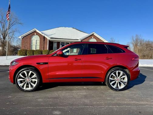 2017 Jaguar F-PACE 35t R-Sport