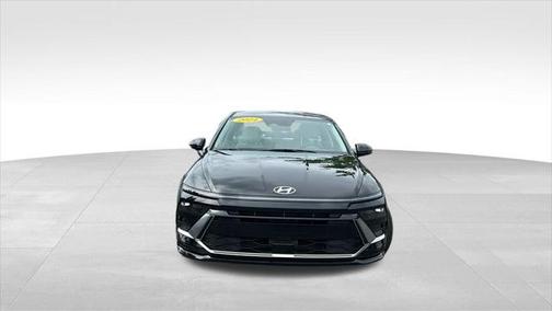 2024 Hyundai SONATA Hybrid SE