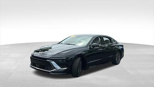 2024 Hyundai SONATA Hybrid SE