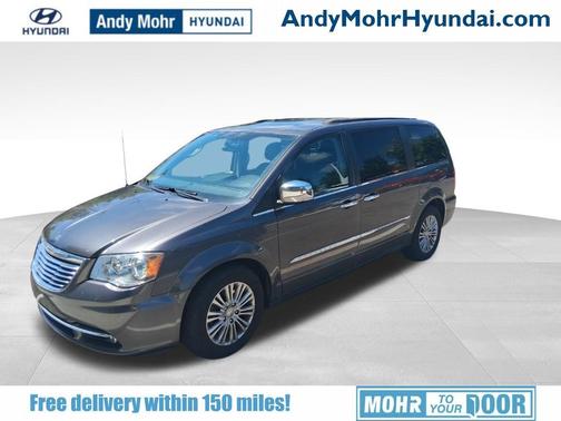Granite Crystal Metallic Clearcoat 2016 Chrysler Town & Country Touring-L