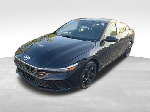 Abyss Black 2026 Hyundai ELANTRA Sport