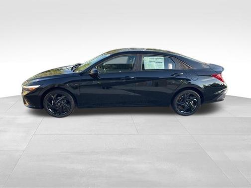 Abyss Black 2026 Hyundai ELANTRA Sport