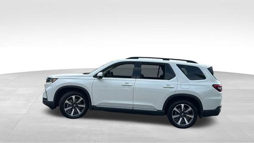 2023 Honda Pilot AWD Elite