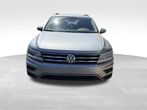 Pyrite Silver Metallic 2020 Volkswagen Tiguan 2.0T SE 4MOTION