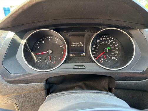 Pyrite Silver Metallic 2020 Volkswagen Tiguan 2.0T SE 4MOTION