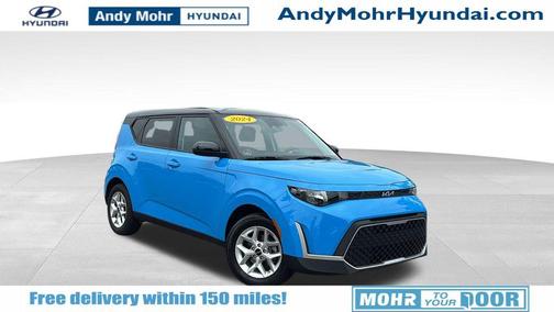 Surf Blue w/Black Roof 2024 Kia Soul S