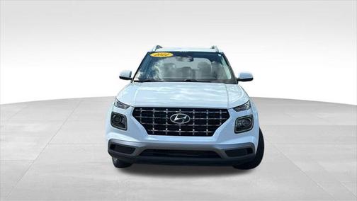2022 Hyundai VENUE SEL