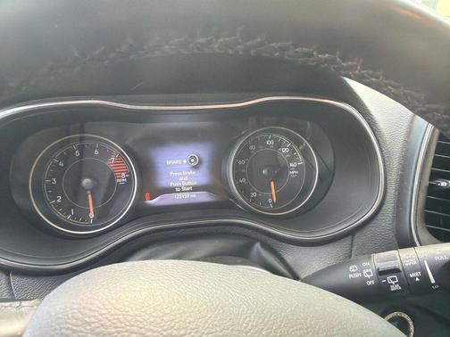 Hydro Blue Pearlcoat 2019 Jeep Cherokee Trailhawk