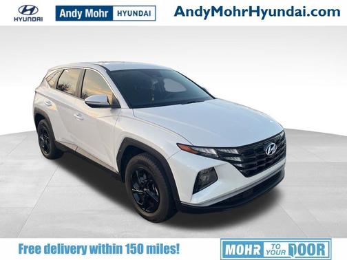 2022 Hyundai TUCSON SE