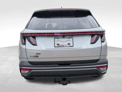 Shimmering Silver 2026 Hyundai TUCSON XRT