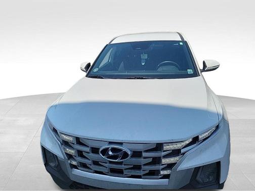 Atlas White 2024 Hyundai SANTA CRUZ SEL