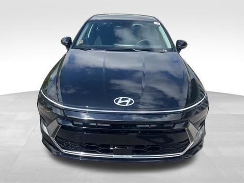 Abyss Black 2026 Hyundai SONATA SEL