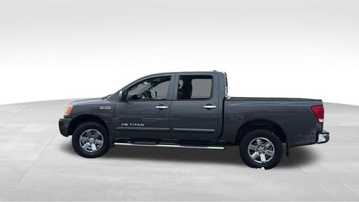 2012 Nissan Titan SV