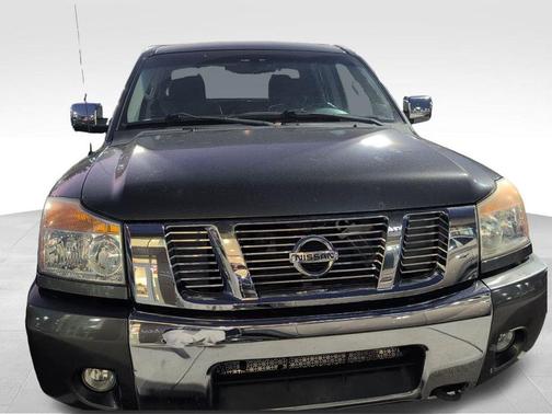 2012 Nissan Titan SV