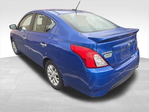 2017 Nissan Versa 1.6 SV
