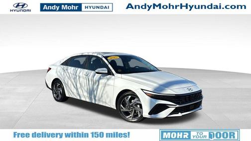 2025 Hyundai ELANTRA SEL