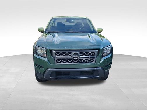 Tactical Green Metallic 2022 Nissan Frontier SV