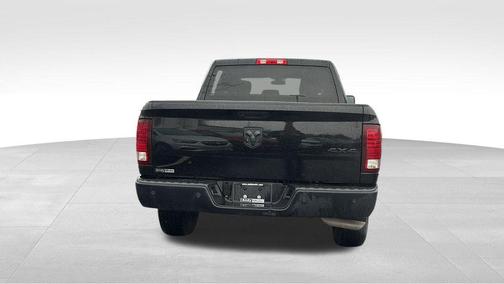 2024 RAM 1500 Classic Warlock Crew Cab 4x4 5'7' Box