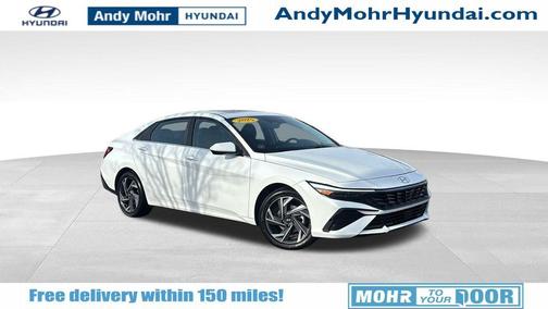 2025 Hyundai ELANTRA SEL