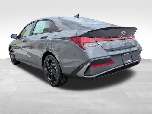 Ecotronic Gray 2026 Hyundai ELANTRA Sport
