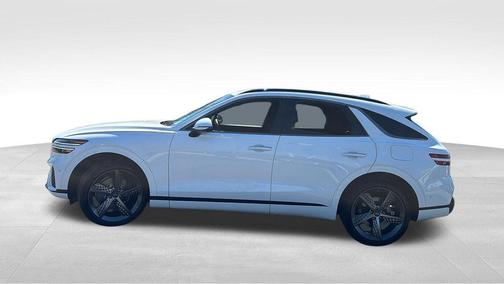 Alta White 2023 Genesis GV70 2.5T AWD