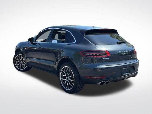 Agate Grey Metallic 2018 Porsche Macan Macan