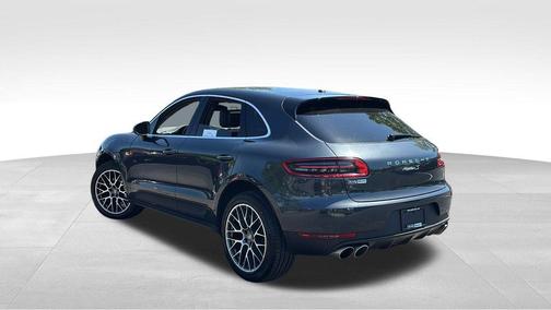 Agate Grey Metallic 2018 Porsche Macan Macan