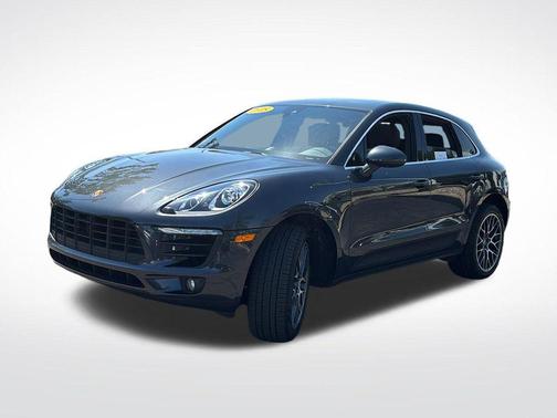 Agate Grey Metallic 2018 Porsche Macan Macan