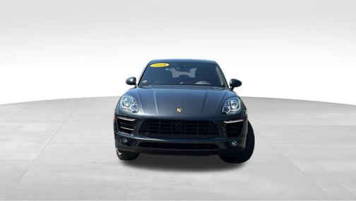 Agate Grey Metallic 2018 Porsche Macan Macan