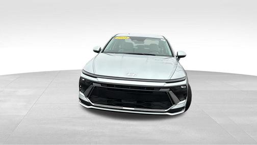 2024 Hyundai SONATA Hybrid SE