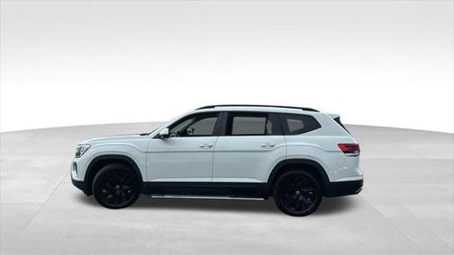 2024 Volkswagen Atlas 2.0T SE w/Technology 4MOTION